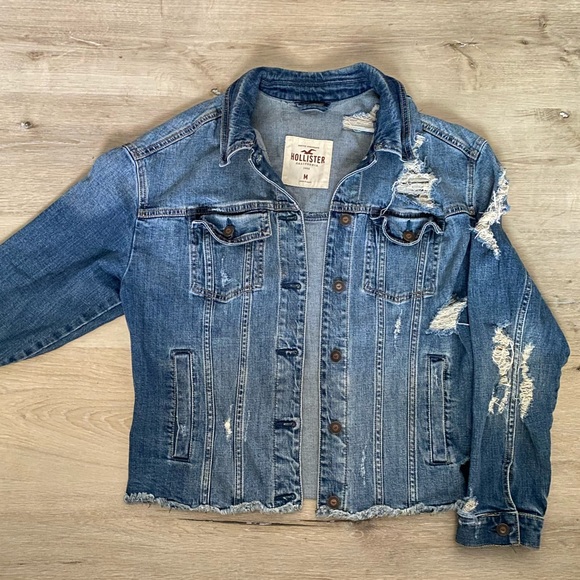 Hollister Jackets & Blazers - Hollister Denim Jacket / Frayed / size M